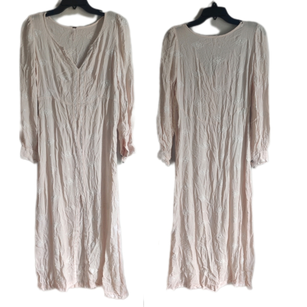 Free People Pink Long Sleeve slit front Boho Embroidered dress - Picture 2 of 8